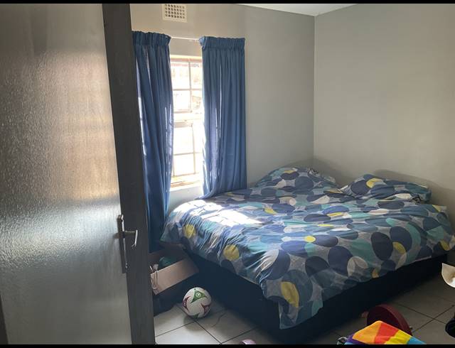 2 BEDROOM APARTMENT FOR SALE IN HEUWELOORD